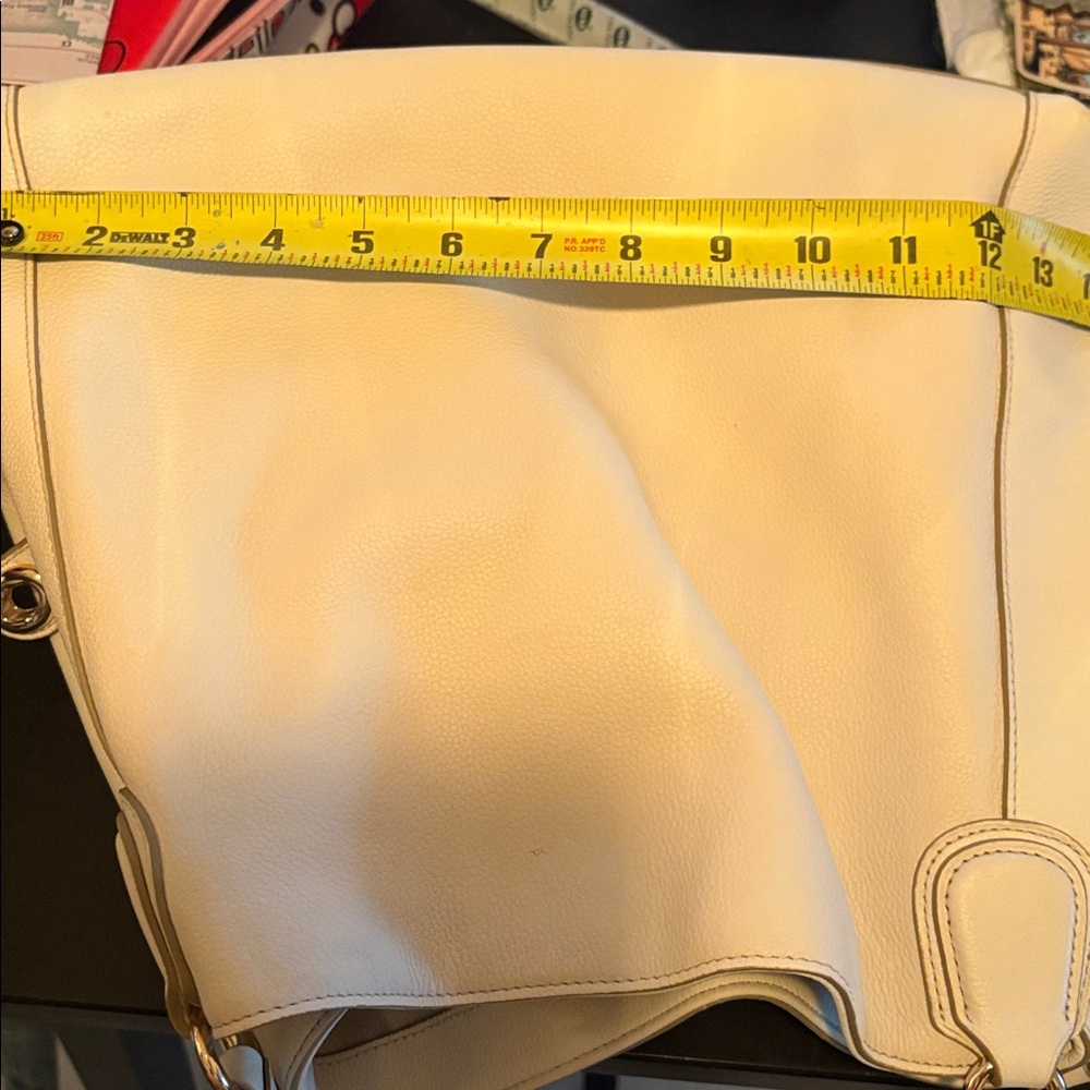 Coach Handbag - Picture 6 of 9